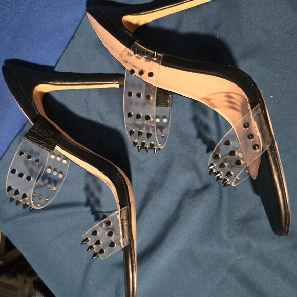 Mule - Picture 2 of 6